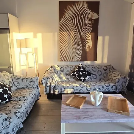 El Apartment