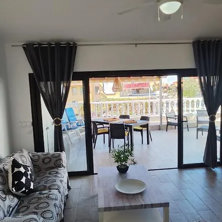 El Apartment *
